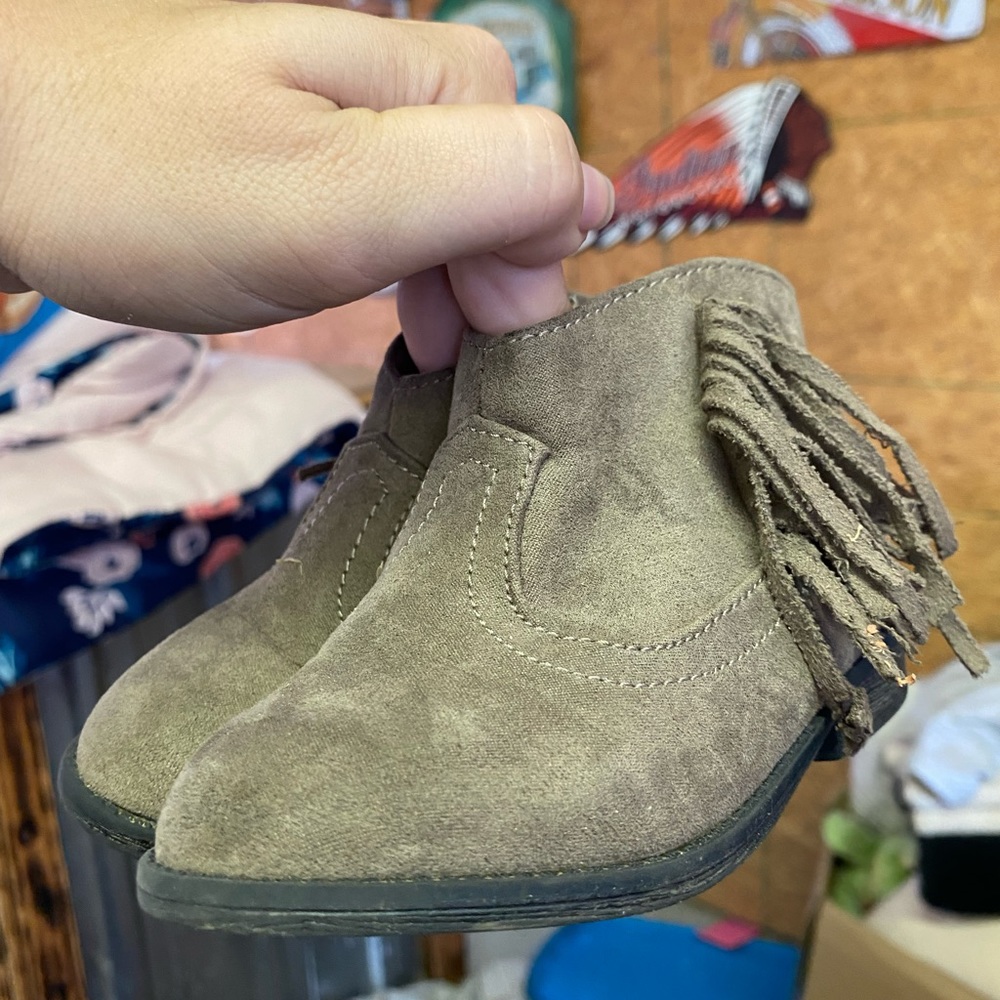 Fridge boots